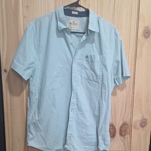 Hollister Men's Light Blue Shirt